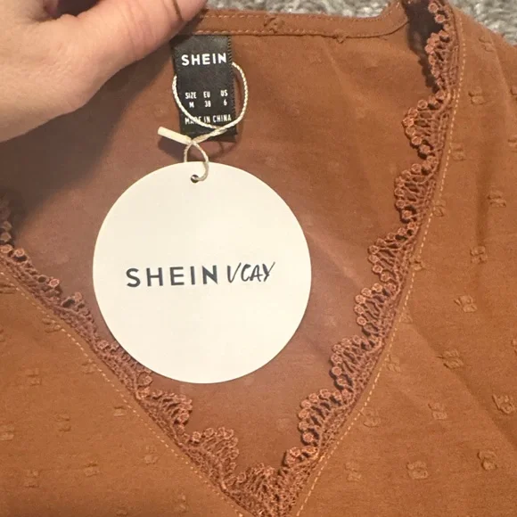 SHEIN || NWT Sleeveless Textured Tank (M) - Picture 8 of 13